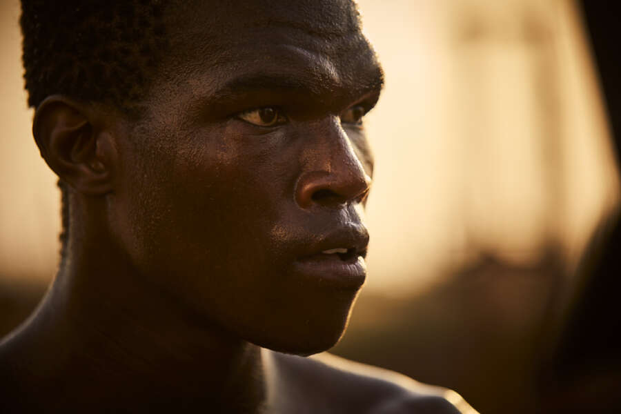 raw-b_2019_09_06_red_tag_w19_d6_2674